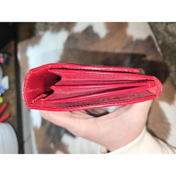 Red Prada Wallet - Picture 13 of 14